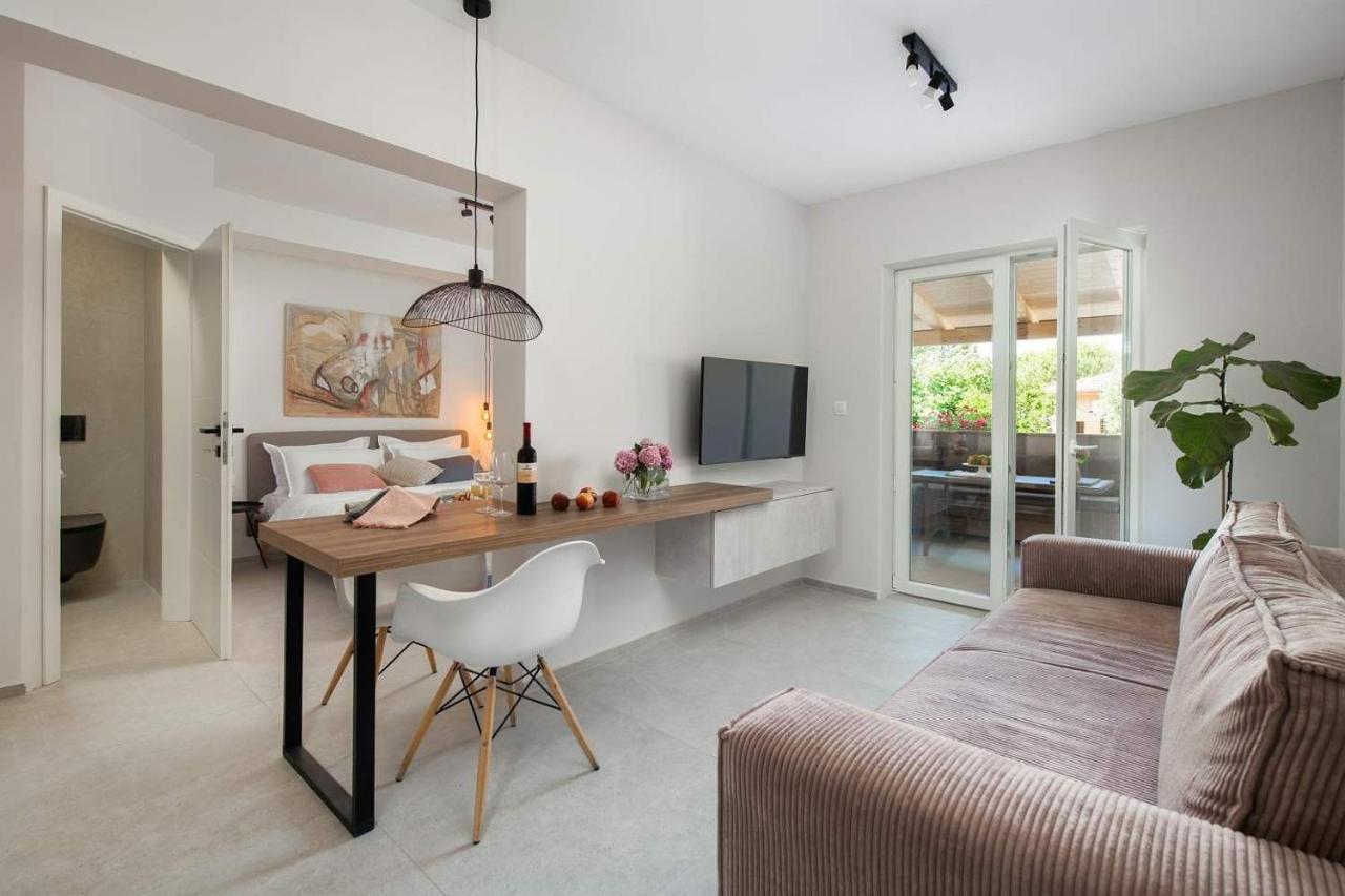 Apartment Studio Nevera